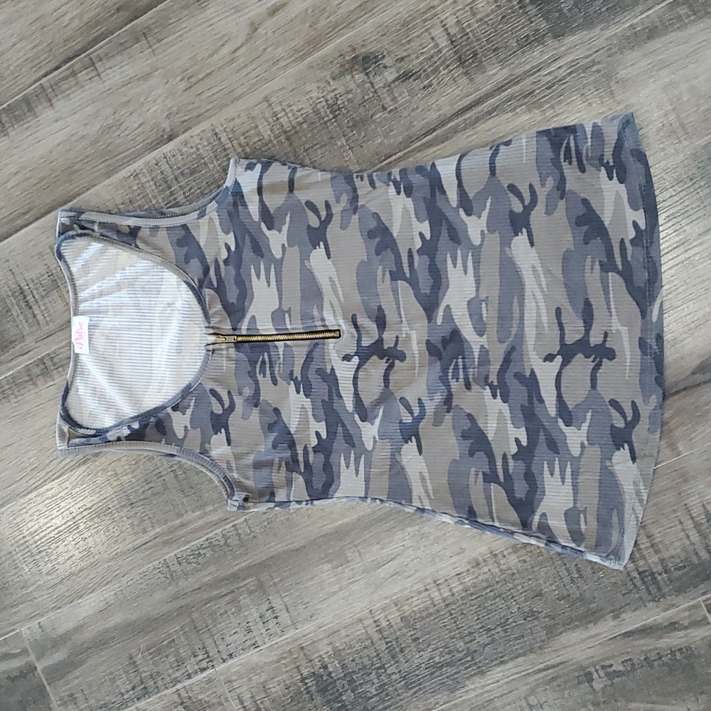The Pulse Boutique Camo Zipper Front Scoop Neck Tank Top